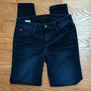 Joe’s Jeans Flawless Mid Rise Skinny Ankle Jeans